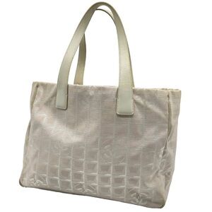 Authe Chanel New Travel Line 
Canvas Beige Tote Bag W/Bag